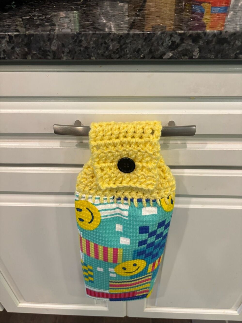 Crochet Top Kitchen Towel-Smiley faces with design